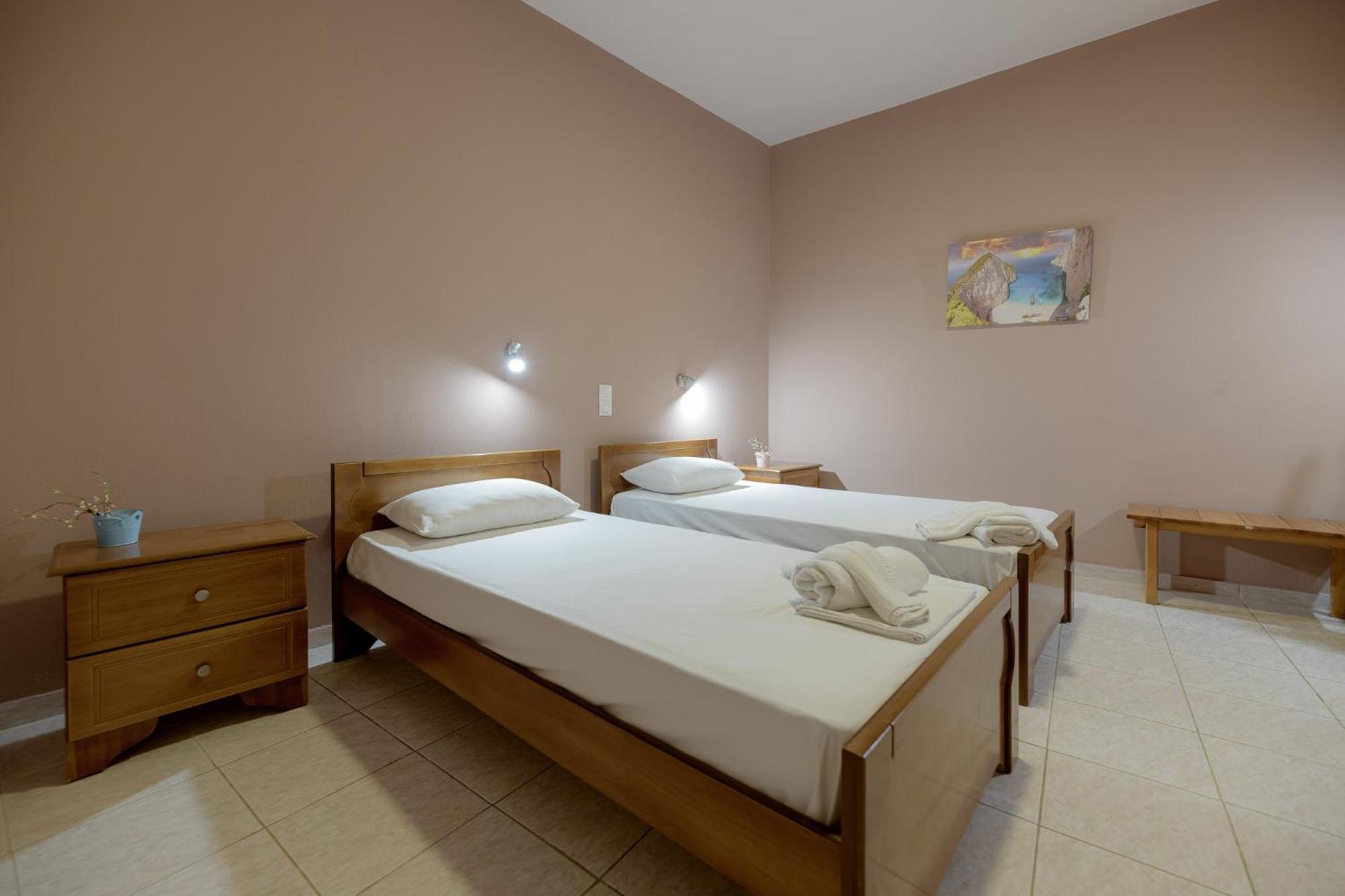 Anthi Studios&Apartments Alykes  Esterno foto